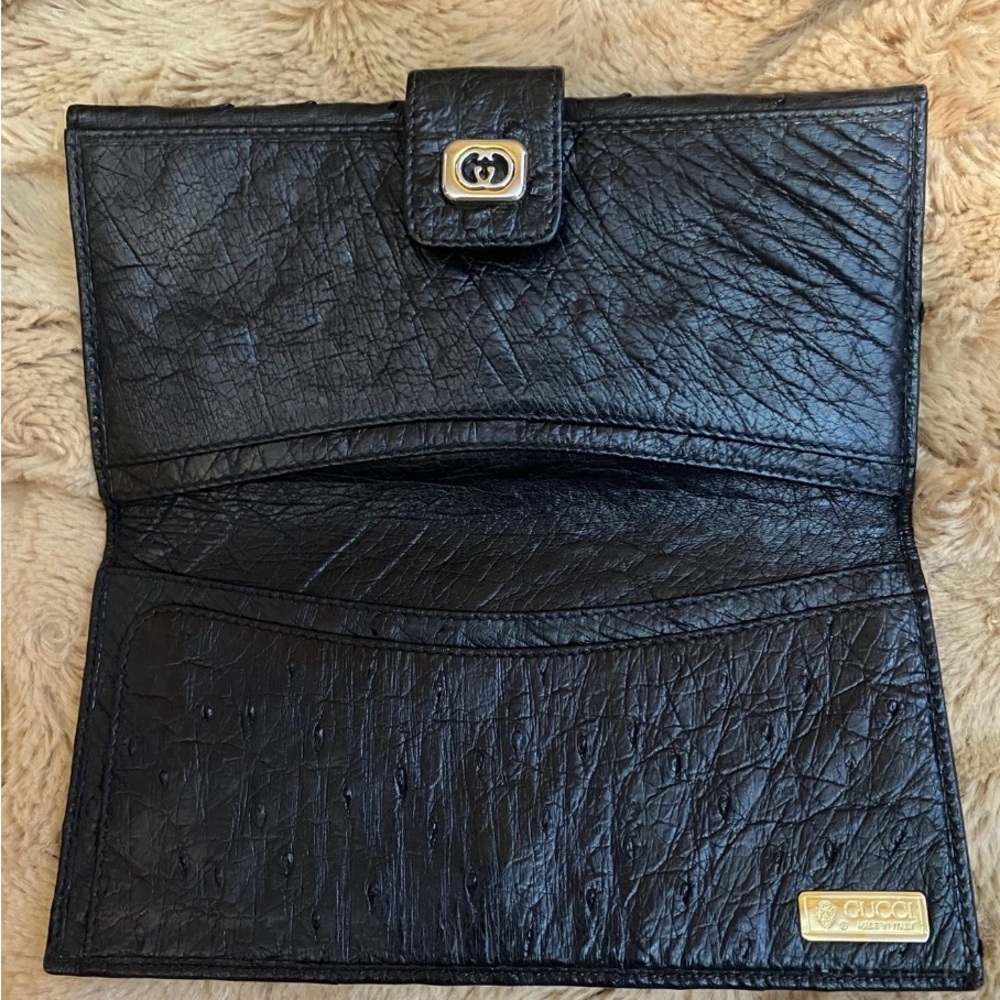 SOLD! Vintage Gucci Black Genuine Ostrich Leather Wallet with Gold-Tone Logo - Picture 8 of 12